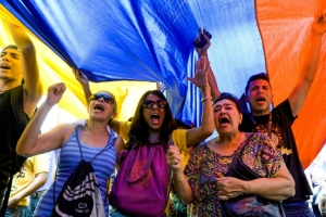 (14 mai) Oponentes de Maduro manifestam-se em Caracas