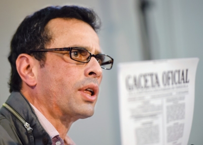 (Arquivo) O l&iacute;der opositor venezuelano Henrique Capriles