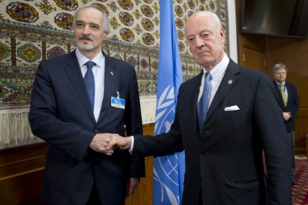 A principal coaliz&atilde;o de oposi&ccedil;&atilde;o s&iacute;ria &eacute; esperada neste s&aacute;bado em Genebra para participar das discuss&otilde;es organizadas pela ONU, na esperan&ccedil;a de p&ocirc;r fim a cinco anos de guerra no pa&iacute;s, onde a situa&ccedil;&atilde;o humanit&aacute;ria &eacute; catastr&oacute;fica