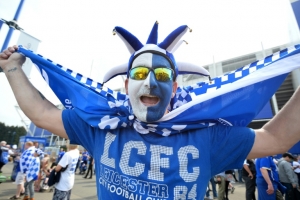 Um torcedor do Leicester City, em Leicester, no dia 7 de maio de 2016