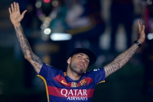 (Arquivo) O lateral Daniel Alves