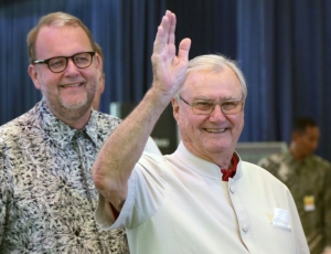 O pr&iacute;ncipe Henrik da Dinamarca, marido da rainha Margrethe II, est&aacute; oficialmente aposentado a partir desta sexta-feira e, portanto, liberado de suas obriga&ccedil;&otilde;es oficiais, indica um comunicado da corte dinamarquesa.