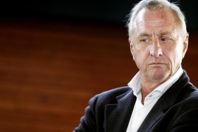Johan Cruijff &eacute; visto em 9 de novembro de 2011, em Amsterd&atilde;