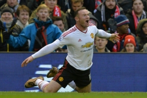 Rooney comemora o gol que marcou contra o Liverpool, em 17 de janeiro, em Anfield