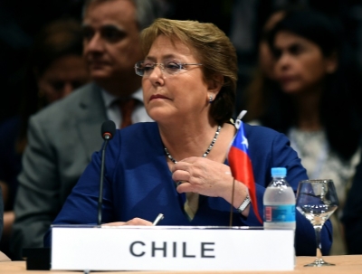 A presidente do Chile, Michelle Bachelet, em Luque, no dia 21 de dezembro de 2015
