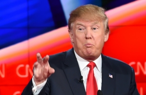 (15 dez) Trump participa de um debate de pr&eacute;-candidatos republicanos