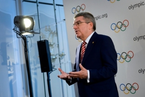 O presidente do COI, Thomas Bach, participa de coletiva de imprensa, em Lausanne, no dia 3 de junho de 2016