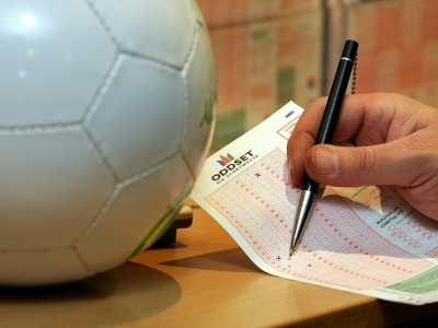 (Arquivo) Integrantes de um grupo da Camorra, a m&aacute;fia napolitana, foram detidos nesta segunda-feira em uma investiga&ccedil;&atilde;o sobre apostas e partidas manipuladas na segunda divis&atilde;o do futebol italiano