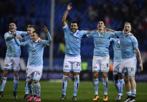 Jogadores do Celta de Vigo comemoram vit&oacute;ria sobre o Atl&eacute;tico de Madri, em Madri, no dia 27 de janeiro de 2016