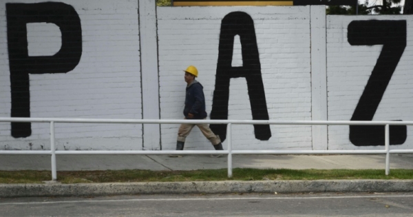 (8 jan) Grafite em um muro de Bogot&aacute;