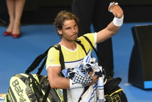 Nadal sauda o p&uacute;blico depois da elimina&ccedil;&atilde;o na estreia do Aberto da Austr&aacute;lia, em 19 de janeiro, em Melbourne