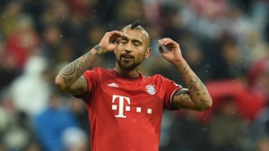 Vidal fez uma grande partida, mas n&atilde;o conseguiu levar o Bayern &agrave; vit&oacute;ria, em 5 de mar&ccedil;o, em Dortmund