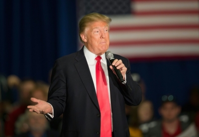 Donald Trump fala com simpatizantes em 4 de abril de 2016 em La Crosse