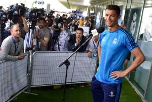 Cristiano Ronaldo, do Real Madrid, participa de coletiva de imprensa, em Madri, no dia 24 de maio de 2016