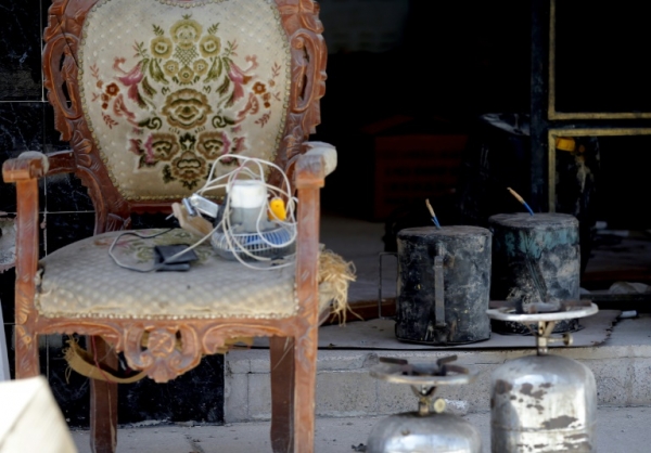 Artefatos explosivos encontrados em loja de Al Qaryatain em 4 de abril de 2016