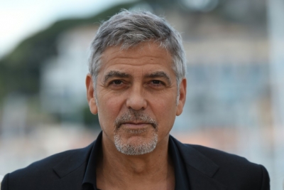 Clooney participa de uma sess&atilde;o de fotos em Cannes