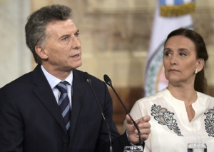 Macri discursa ao lado da vice, Gabriela Michetti