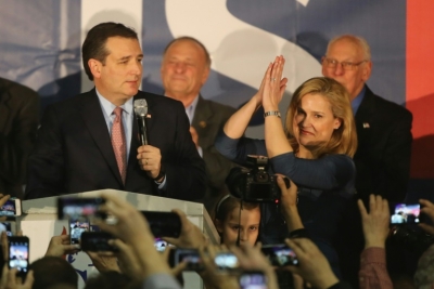 Ted Cruz discursa para simpatizantes em Des Moines, Iowa