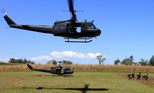 (Arquivo) Soldados fazem uma opera&ccedil;&atilde;o no sul das Filipinas