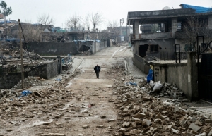 Tr&ecirc;s soldados foram mortos e outros 22 ficaram feridos na quinta-feira em um ataque com carro-bomba no sudeste da Turquia, atribu&iacute;do pelo governo turco ao Partido dos Trabalhadores do Curdist&atilde;o (PKK)