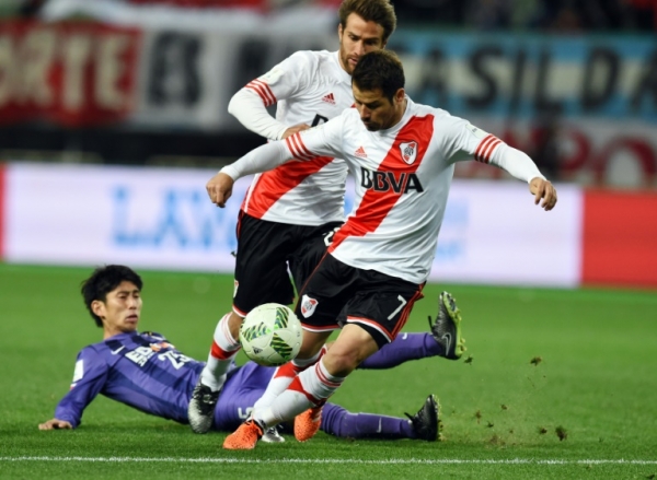 O River Plate sofreu, mas garantiu vaga na final do Mundial de Clubes ao derrotar o Sanfrecce Hiroshima por 1-0 nesta quarta-feira, em Osaka, em um est&aacute;dio com quase 15.000 torcedores argentinos
