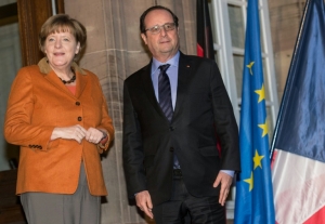 O presidente franc&ecirc;s, Fran&ccedil;ois Hollande, e a chanceler alem&atilde;, Angela Merkel, em Estrasburgo, no dia 7 de fevereiro de 2016