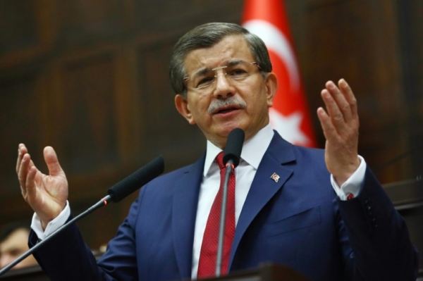 (Arquivo) O premier turco, Ahmet Davutoglu
