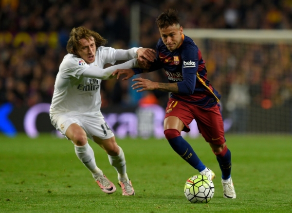 Neymar em partida do Barcelona contra o Real Madri em 2 de abril de 2016