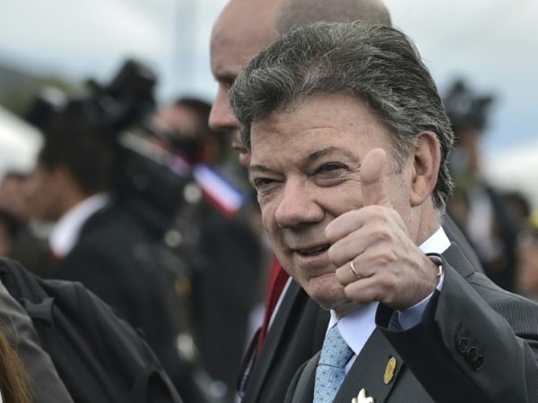 (Arquivo) O presidente colombiano Juan Manuel Santos participa da inaugura&ccedil;&atilde;o da sede da Unasul em Quito, Peru, no dia 5 de dezembro de 2014