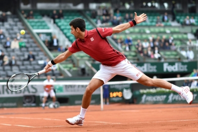 Djokovic devolve a bola para o advers&aacute;rio