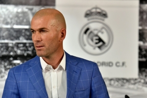 Zinedine Zidane, novo t&eacute;cnico do Real Madrid, participa de coletiva de imprensa, em Madri, no dia 4 de janeiro de 2016