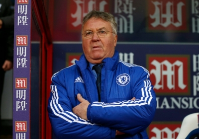 Guus Hiddink, t&eacute;cnico do Chelsea, em Londres, no dia 3 de janeiro de 2016