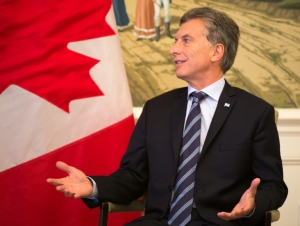 A oposi&ccedil;&atilde;o moderada na Argentina pediu nesta segunda-feira que o presidente Mauricio Macri esclare&ccedil;a a presen&ccedil;a de seu nome ligado a um para&iacute;so fiscal conforme revelado pelo vazamento dos chamados "Panama Papers",&nbsp;depois que o govero negou qualquer responsabilidade em um comunicado