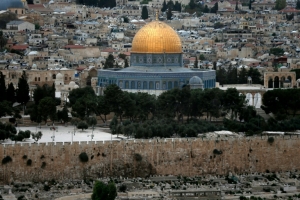 Kate Winslet ou Sylvester Stallone poder&atilde;o, por exemplo, aproveitar uma viagem personalizada para Israel, com passagens na primeira classe e hospedagem em hot&eacute;is de luxo, num valor total de 55.000 d&oacute;lares