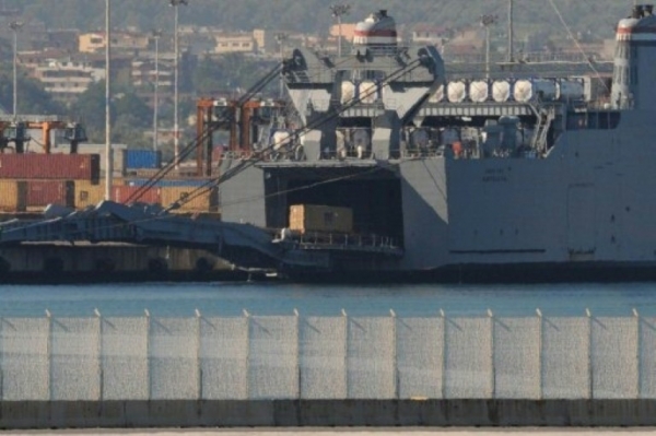 (Arquivo) Porto de Gioia Tauro