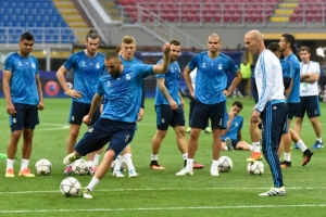 Jogadores do Real Madrid participam de treino, em Mil&atilde;o, no dia 27 de maio de 2016