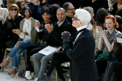 (Arquivo) O estilista da Chanel, Karl Lagerfeld, em Paris, no dia 8 de mar&ccedil;o de 2016