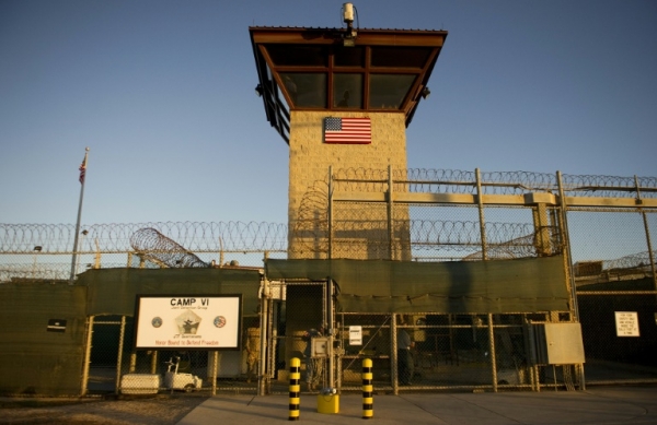 (2012) Vista da pris&atilde;o de Guant&aacute;namo