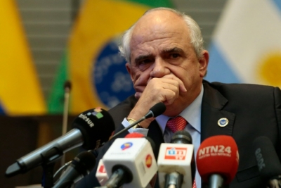 (Arquivo) O secret&aacute;rio-geral da Unasul, Ernesto Samper