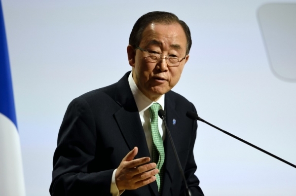 O secret&aacute;rio-geral das Na&ccedil;&otilde;es Unidas, Ban Ki-moon, discursa na COP21, em Le Bourget, no dia 30 de novembro de 2015