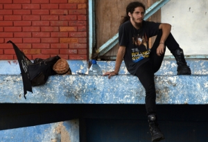 F&atilde; aguarda in&iacute;cio do show dos Rolling Stones em Havana, Cuba, em 24 de mar&ccedil;o de 2016