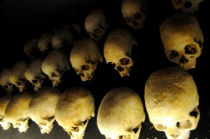 Cerca de 800 mil pessoas morreram no genoc&iacute;dio em Ruanda, em 1994