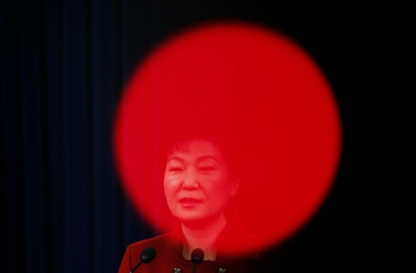 (Arquivo) A presidente da Coreia do Sul, Park Geun-hye, &eacute; vista em Seul, capital do pa&iacute;s, em 13 de janeiro de 2016