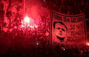 Torcedores do S&atilde;o Paulo, em S&atilde;o Paulo, no dia 11 de dezembro de 2015