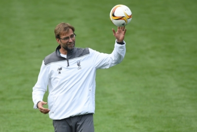 O t&eacute;cnico do Liverpool, J&uuml;rgen Klopp, durante sess&atilde;o de treino, na Basileia, no dia 17 de maio de 2016