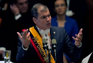 Rafael Correa, presidente do Equador, dando seu comunicado anual antes da Assembleia Nacional em Quito, no dia 24 de maio de 2016