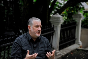 O fot&oacute;grafo americano Spencer Tunick em 2 de junho de 2016 em Bogot&aacute;