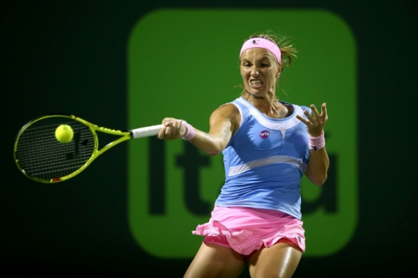 Svetlana Kuznetsova em a&ccedil;&atilde;o durante partida contra Ekatarina Makarova, em Miami, no dia 29 de mar&ccedil;o de 2016