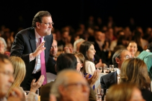 O chefe de Governo da Espanha, Mariano Rajoy, durante o &uacute;ltimo evento da campanha do Partido Popular em 18 de dezembro em Madri