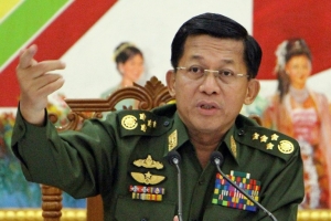 O general Min Aung Hlaing pediu que as autoridades tailandesas reavaliem as evid&ecirc;ncias contra Zaw Lin e Win Zaw Tun